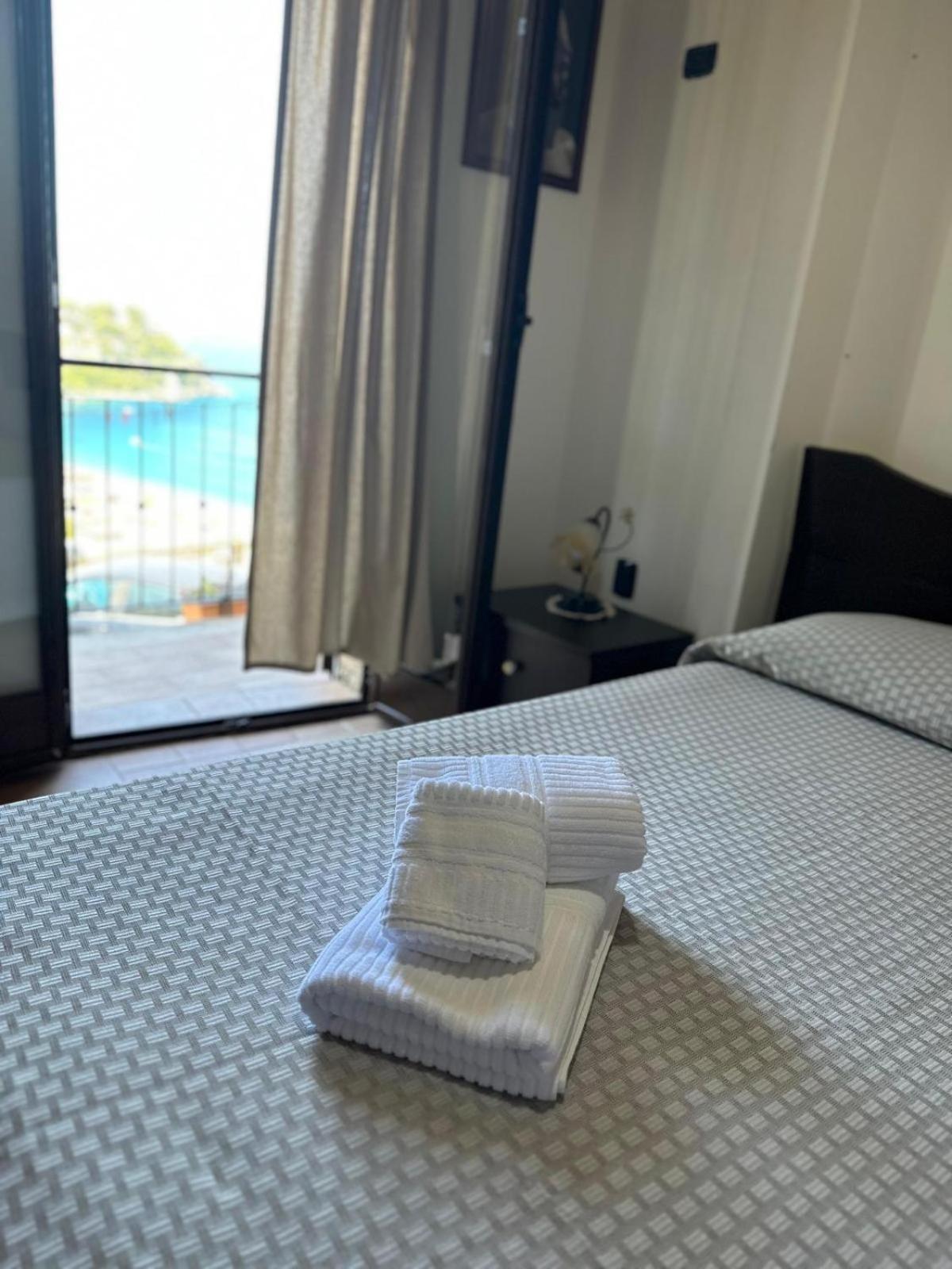 B&B La Bastia Scilla Kültér fotó